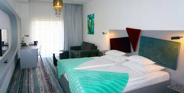 Фото номера Двухместный номер с 1 кроватью или 2 отдельными кроватями Отель Hotel Lenart г. Величка 11