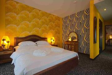 Фото номера Апартаменты «Комфорт» Отель Hotel Lenart г. Величка 2