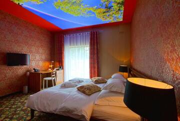 Фото номера Бизнес-люкс Отель Hotel Lenart г. Величка 4