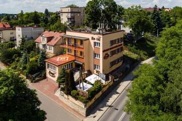 Фотографии Гостевой дом Ośrodek Usług Hotelarskich Kinga г. Величка (Польша) №4 Фото Гостевой дом Ośrodek Usług Hotelarskich Kinga г. Величка 4