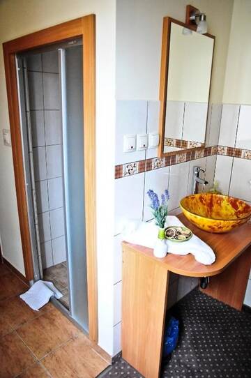 Фото номера Одноместный номер Гостевой дом Ośrodek Usług Hotelarskich Kinga г. Величка 6