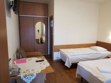 Фото номера Классический трехместный номер Отель Hotel Górsko г. Величка 11