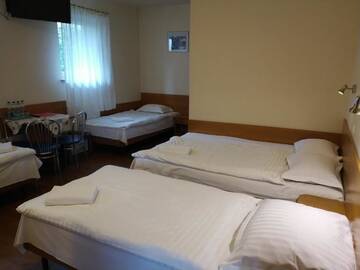 Фото номера Четырехместный номер Отель Hotel Górsko г. Величка 8