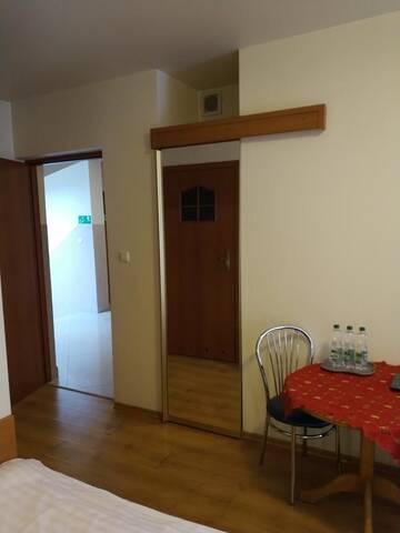 Фото номера Трехместный номер с балконом Отель Hotel Górsko г. Величка 3